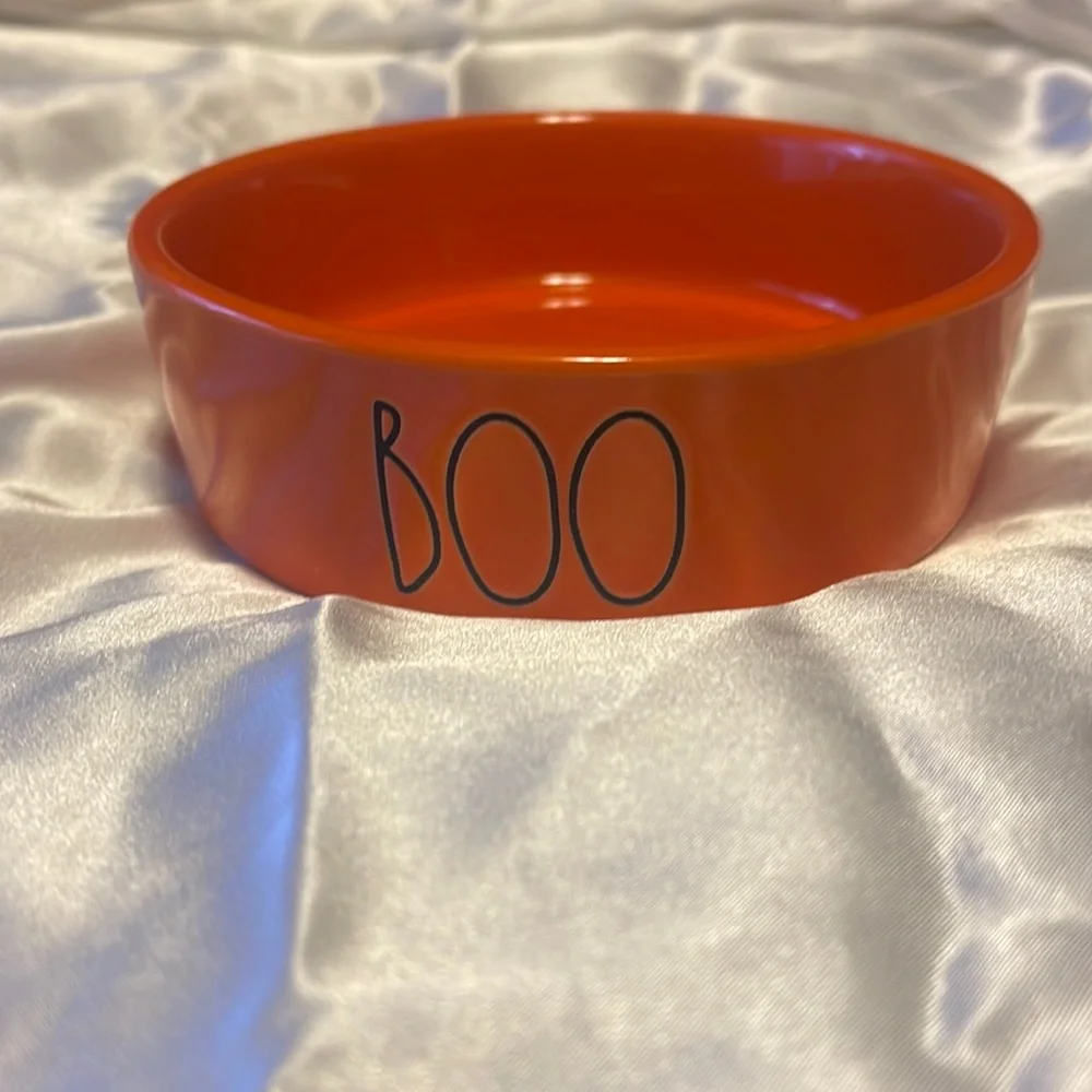 Rae Dunn Cat Food Bowl - Boo